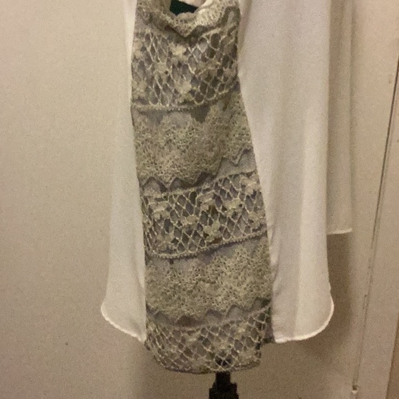 Womens lightweight Dress Blouse keyhole front open weave side panels cream - Picture 7 of 9